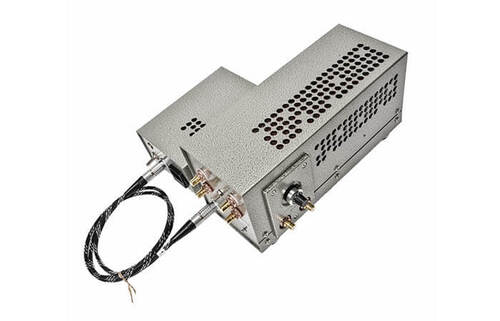 Line Magnetic Audio LP-33 Phono