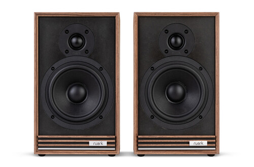 Ruark Audio R610 + Sabre-R Fused Walnut