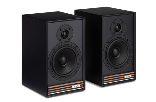 Ruark Audio R610 + Sabre-R Satin Charcoal Lacquer