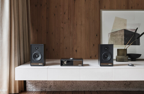 Ruark Audio R610 + Sabre-R Satin Charcoal Lacquer