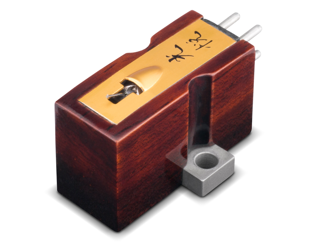 Koetsu Rosewood Signature Platinum