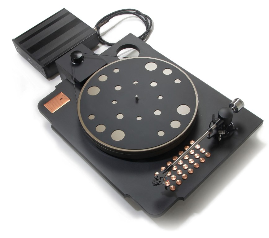 Zavfino-1877Phono Copperhead-X + Aeshna Carbon